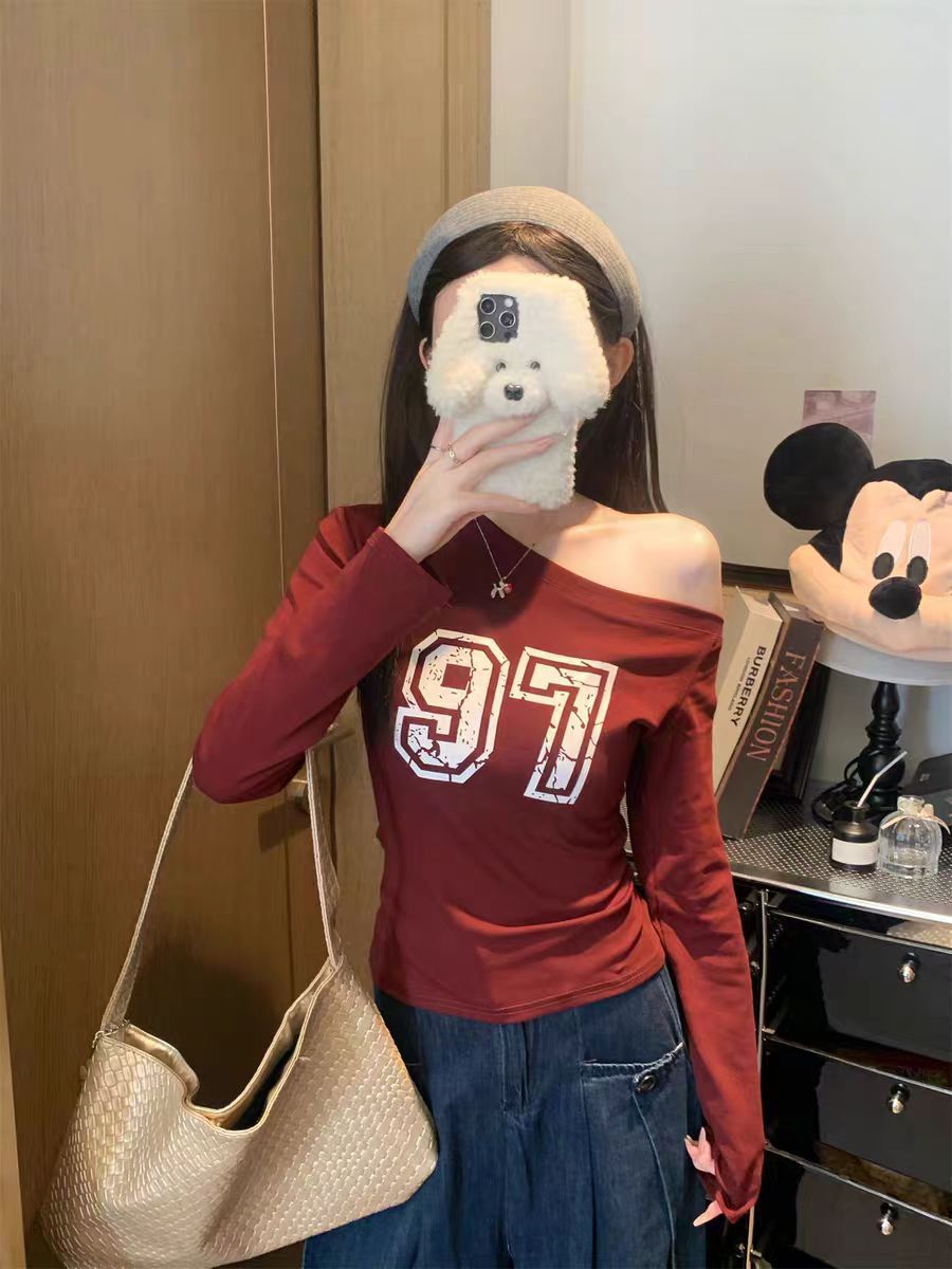 Chic Printed Long Sleeve T-Shirt for Women, Slim Fit, High Neck Design