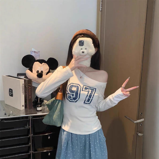 Chic Printed Long Sleeve T-Shirt for Women, Slim Fit, High Neck Design