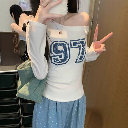 Chic Printed Long Sleeve T-Shirt for Women, Slim Fit, High Neck Design