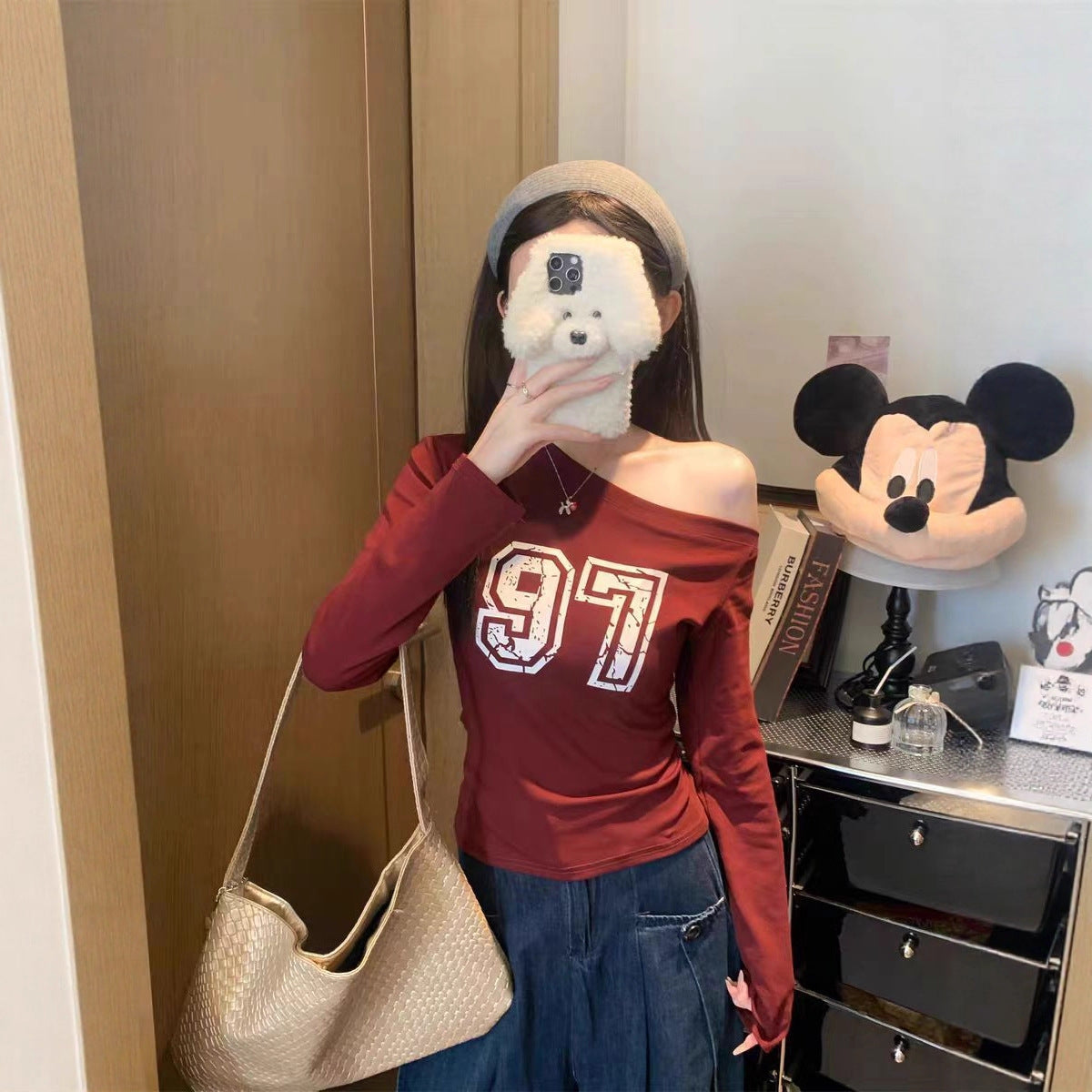 Chic Printed Long Sleeve T-Shirt for Women, Slim Fit, High Neck Design